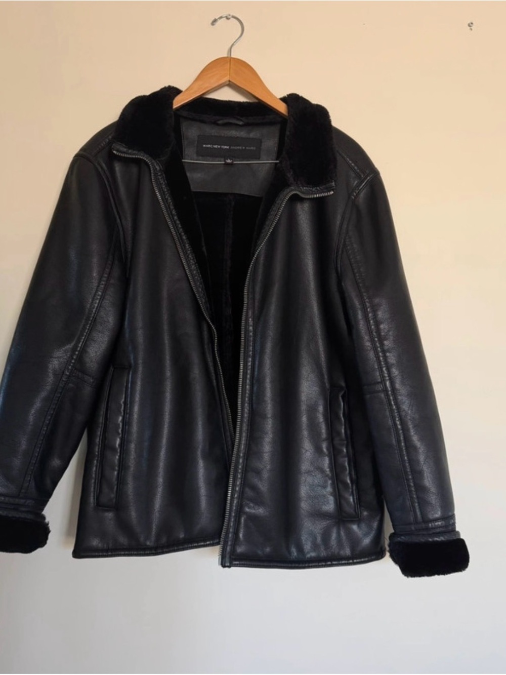 VINTAGE Marc New York Andrew Marc Black Genuine Leather Shearling Jacket